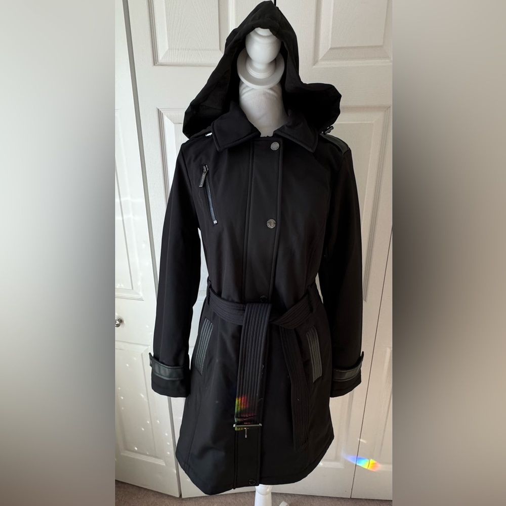 NWOT-MICHAEL Michael Kors black lined rain jacket- S